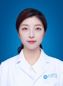 李雯