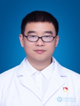 黄立